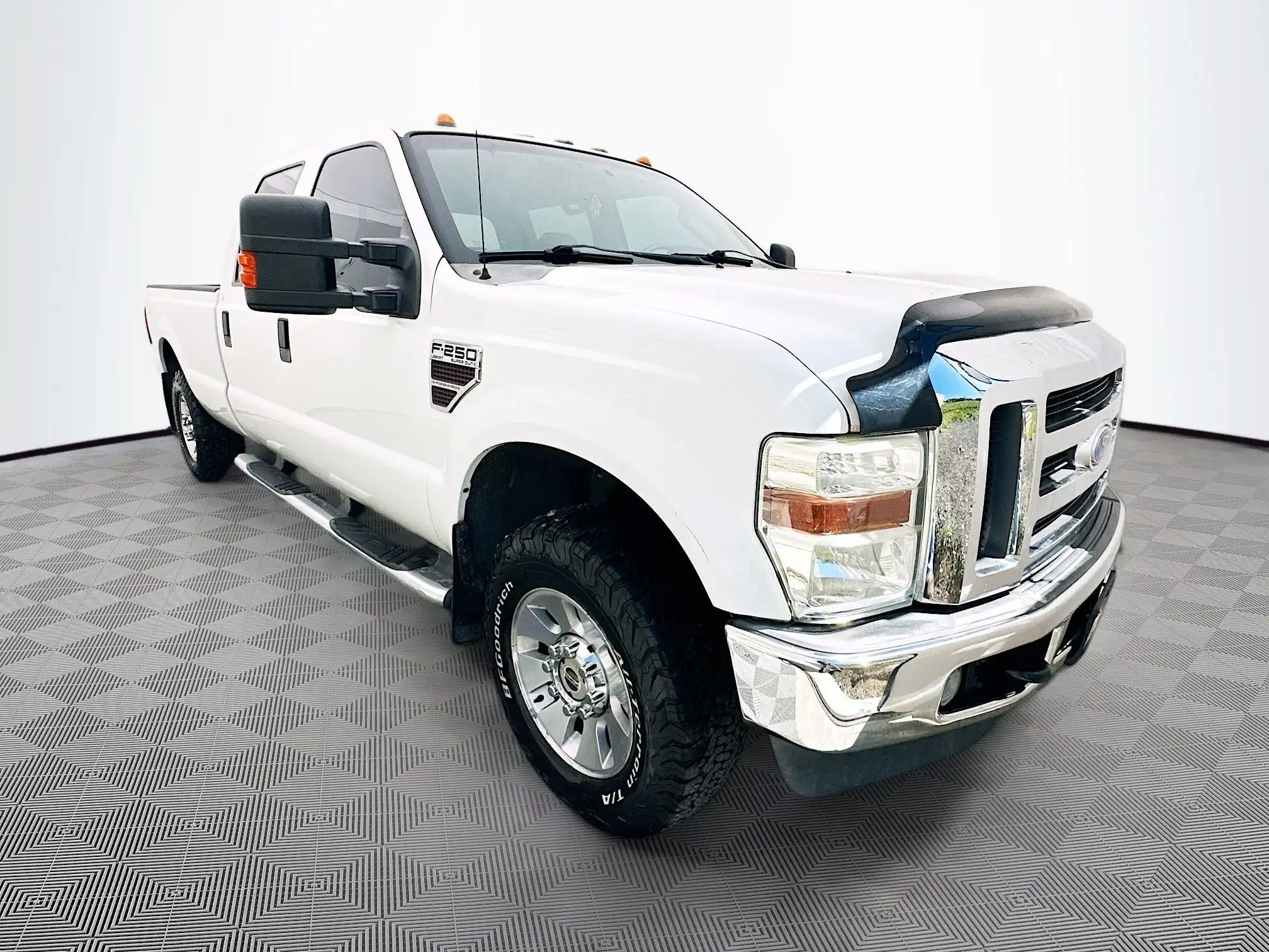 2008 Ford F-250 Lariat 4x4 Crew Cab 172 in's photo