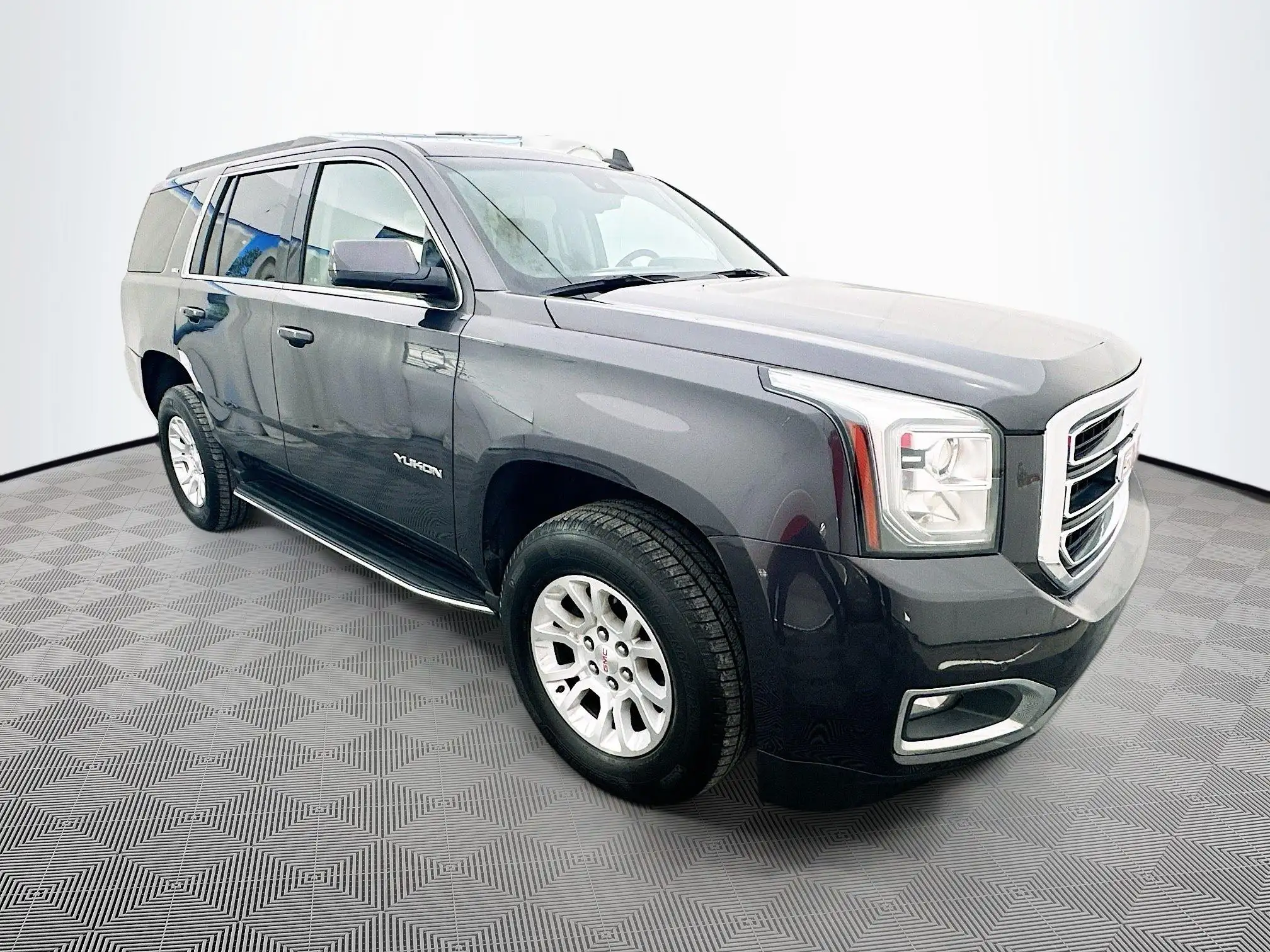 2017 GMC Yukon 4WD SLT's photo