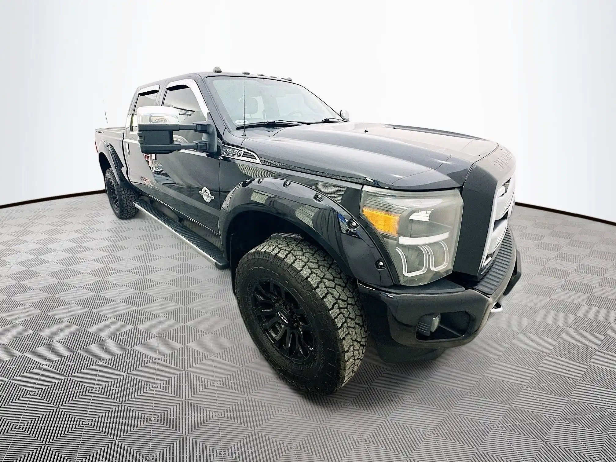 2016 Ford F-350 XLT 4x4 Crew Cab 6-1/2' Box SRW's photo