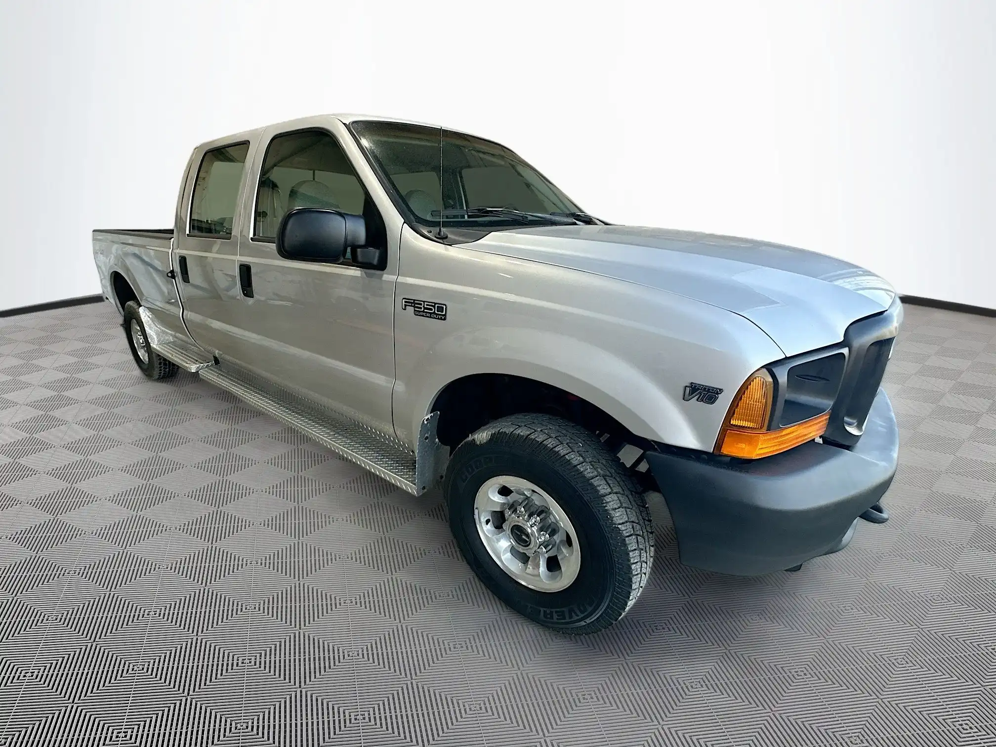 1999 Ford F-350 XL 4X4 CREW CAB SWB's photo