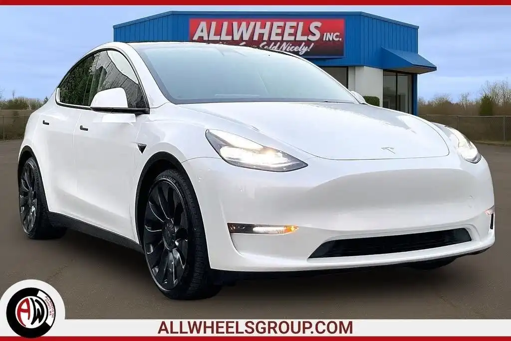 2023 Tesla Model Y Performance Dual Motor AWD's photo