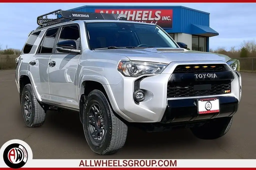 2021 Toyota 4Runner Venture 4WD V6's photo