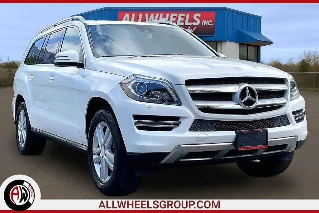 2016 Mercedes-Benz GL-Class GL450's photo
