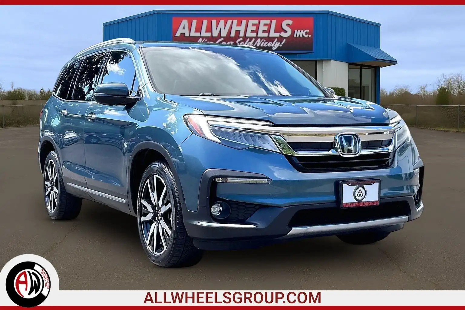 2019 Honda Pilot 4WD Elite's photo