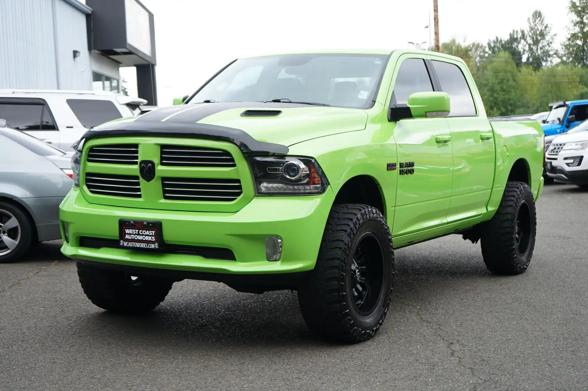 2017 RAM 1500 Sport Crew Cab 4WD 5'7" Box's photo