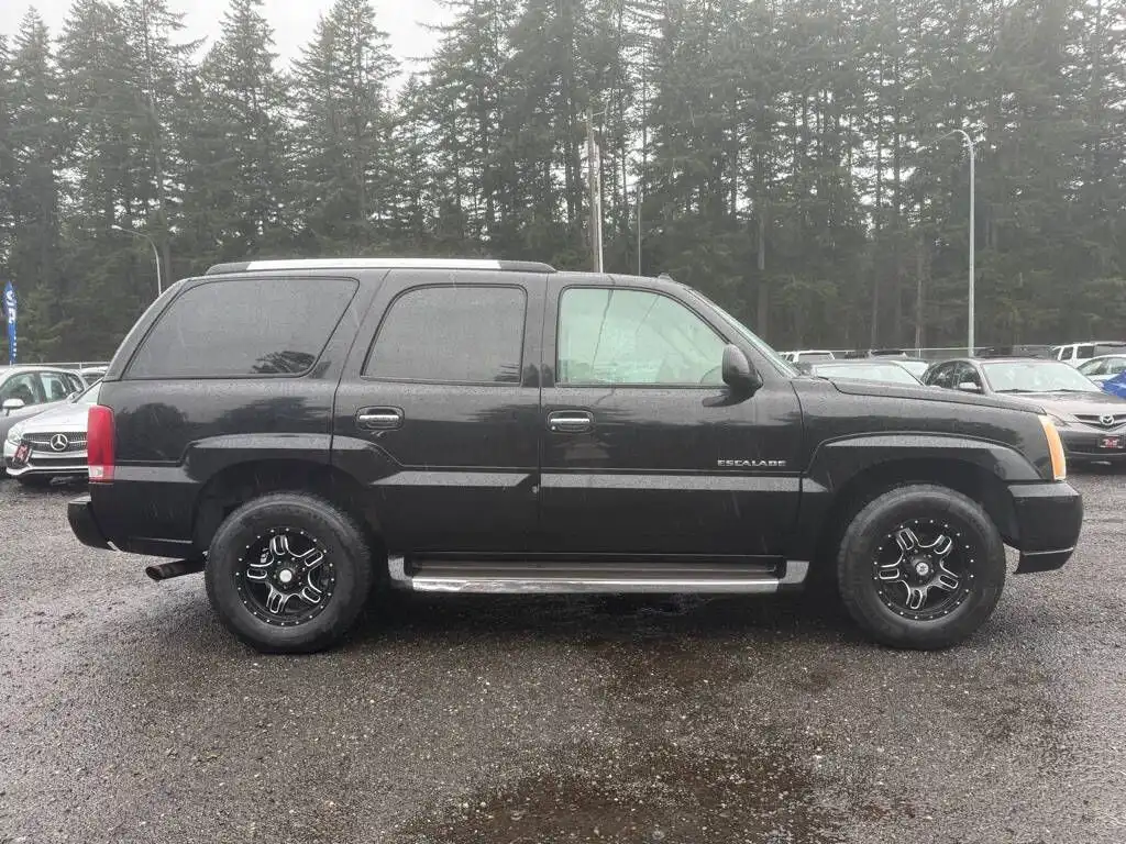 2003 Cadillac Escalade AWD's photo