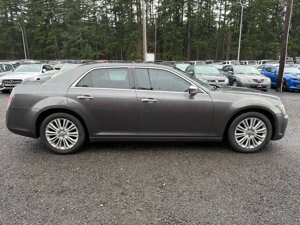 2014 Chrysler 300 C HEMI AWD's photo