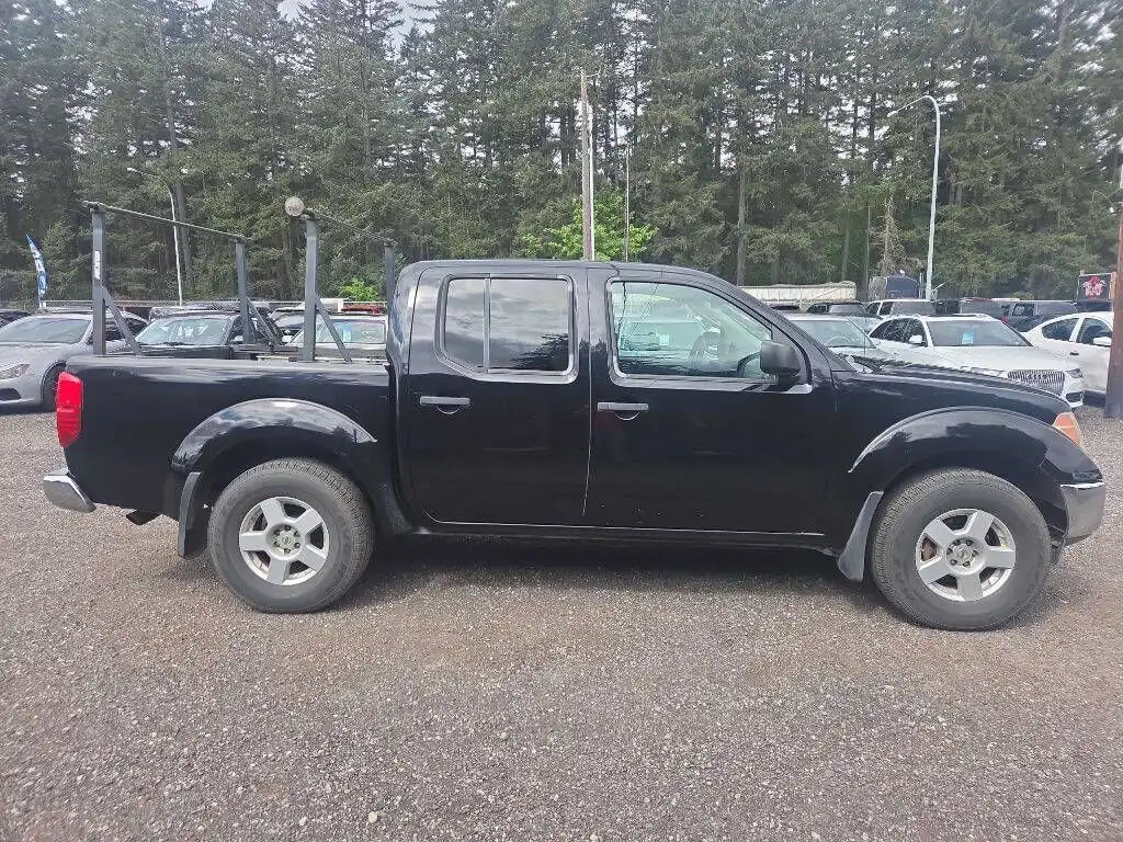 2005 Nissan Frontier SE Crew Cab 4X4 MT's photo