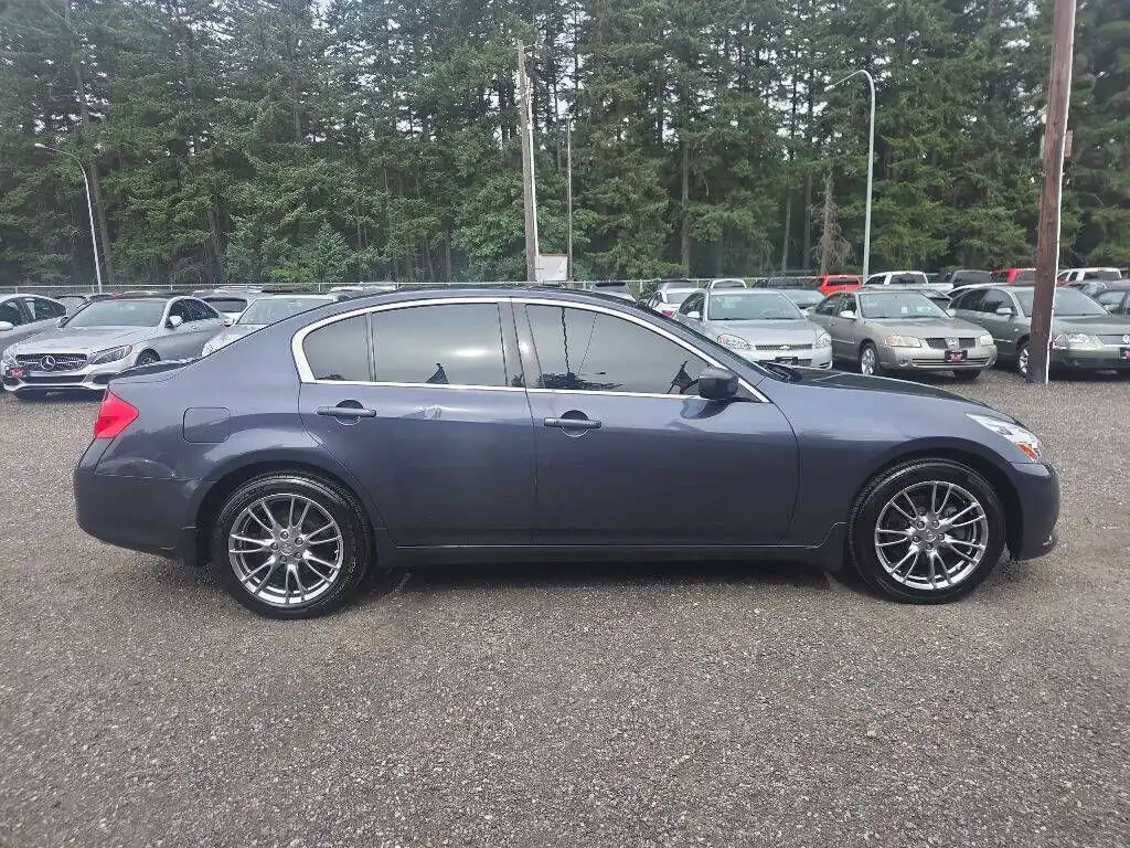 2011 INFINITI G 37x AWD's photo