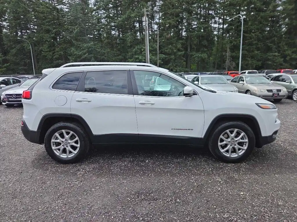 2015 Jeep Cherokee Latitude 4X4's photo