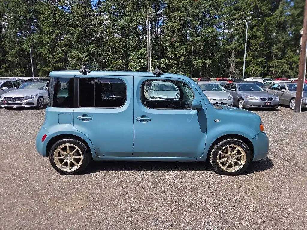 2011 Nissan Cube 1.8 Base M/T's photo
