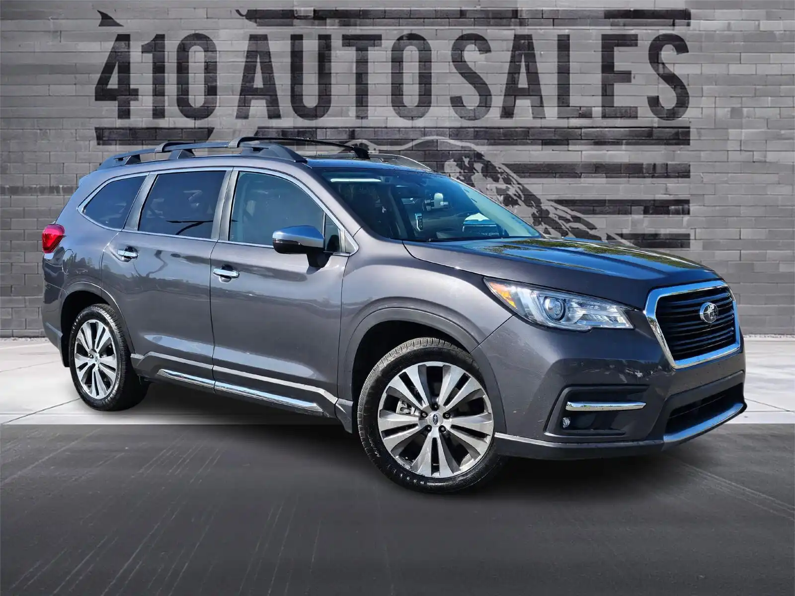 2020 Subaru Ascent Touring's photo