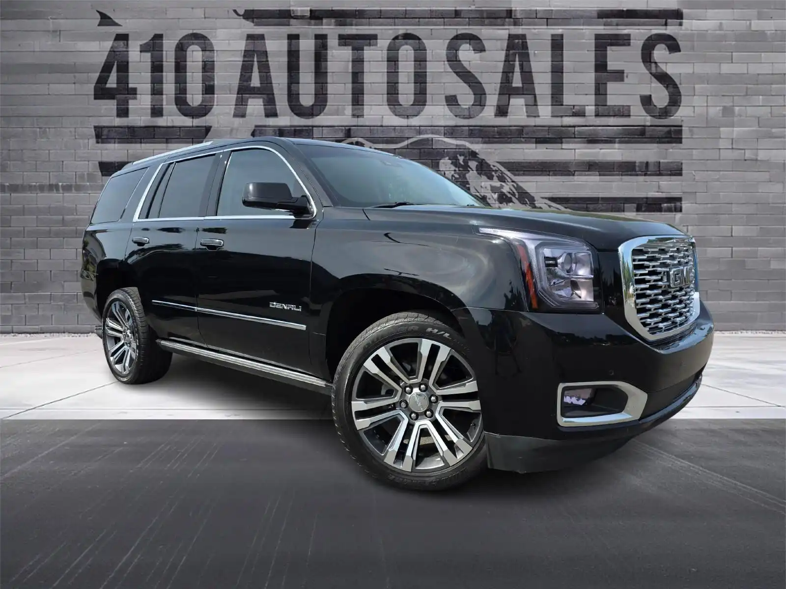 2019 GMC Yukon Denali's photo
