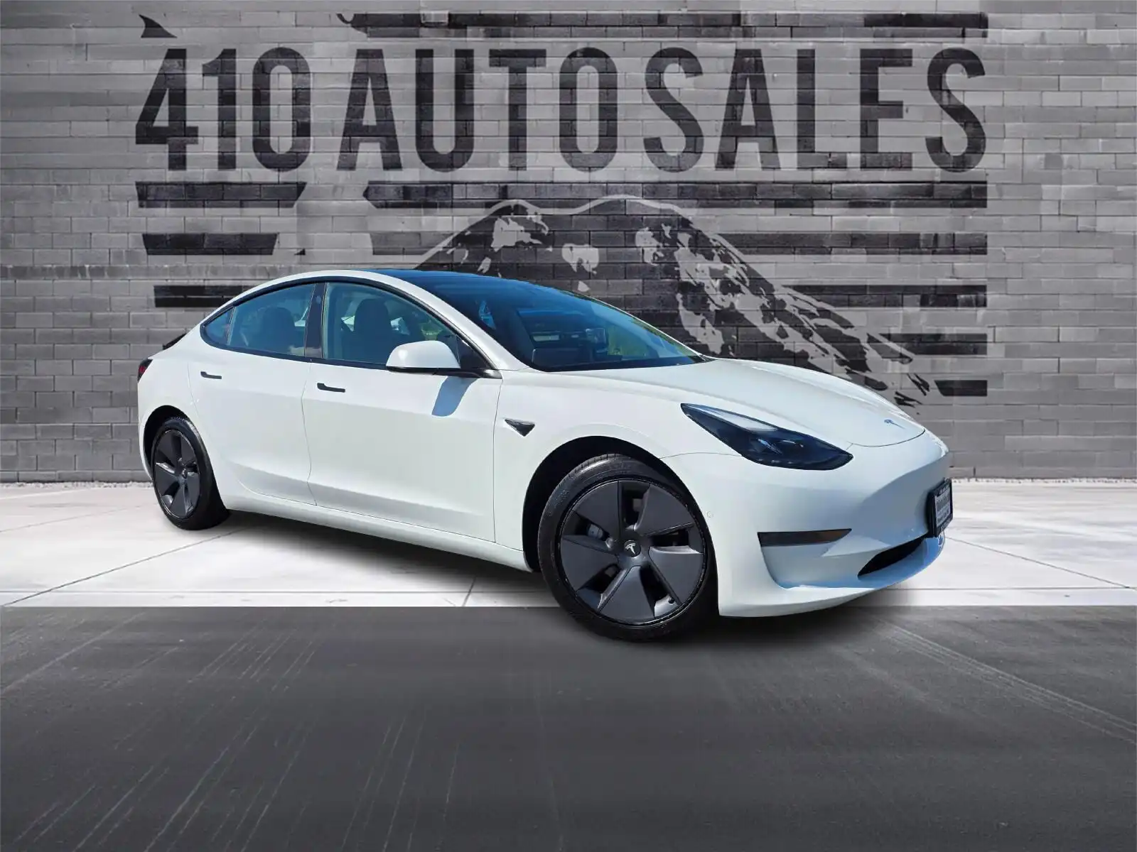 2021 Tesla Model 3 Standard Range's photo