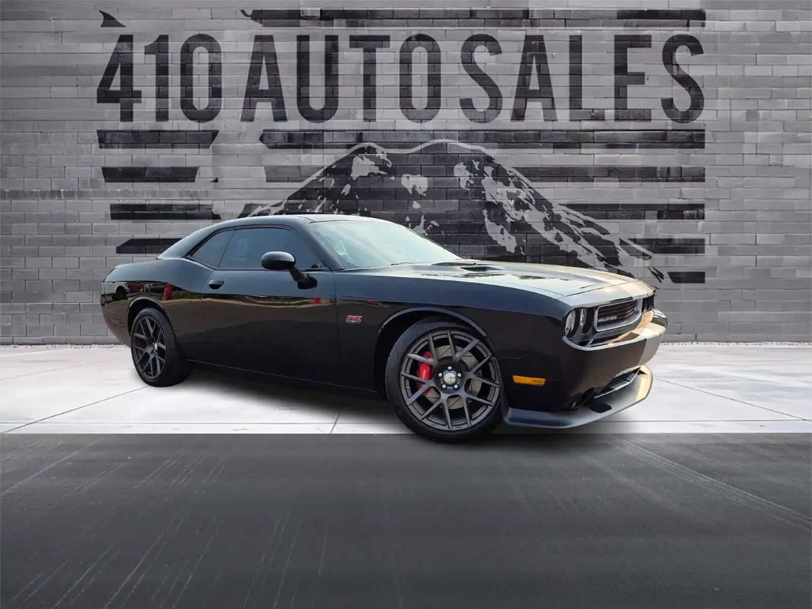 2012 Dodge Challenger SRT8 392's photo