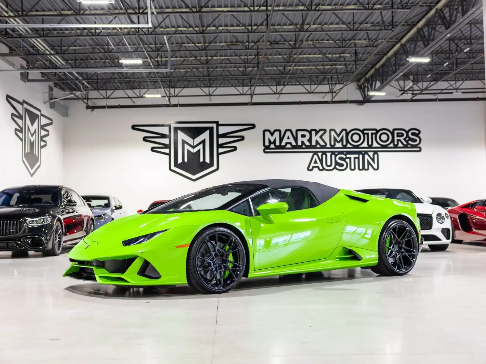 2023 Lamborghini Huracan EVO Spyder AWD's photo