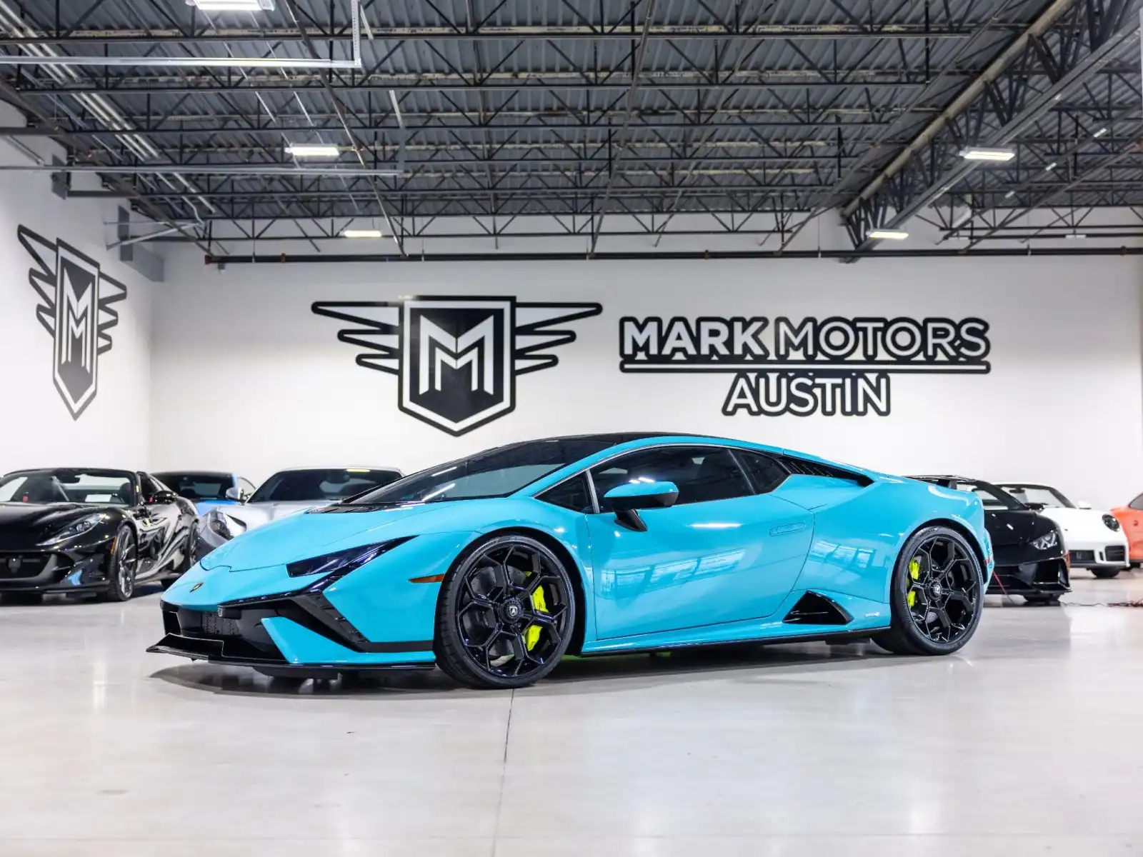 2024 Lamborghini Huracan Tecnica Huracan NOVITEC SUSPENSION - ULTIMATE SPEC - BLU GLAUCO - VERDE SCANDAL ACCENTS - FULL PPF's photo