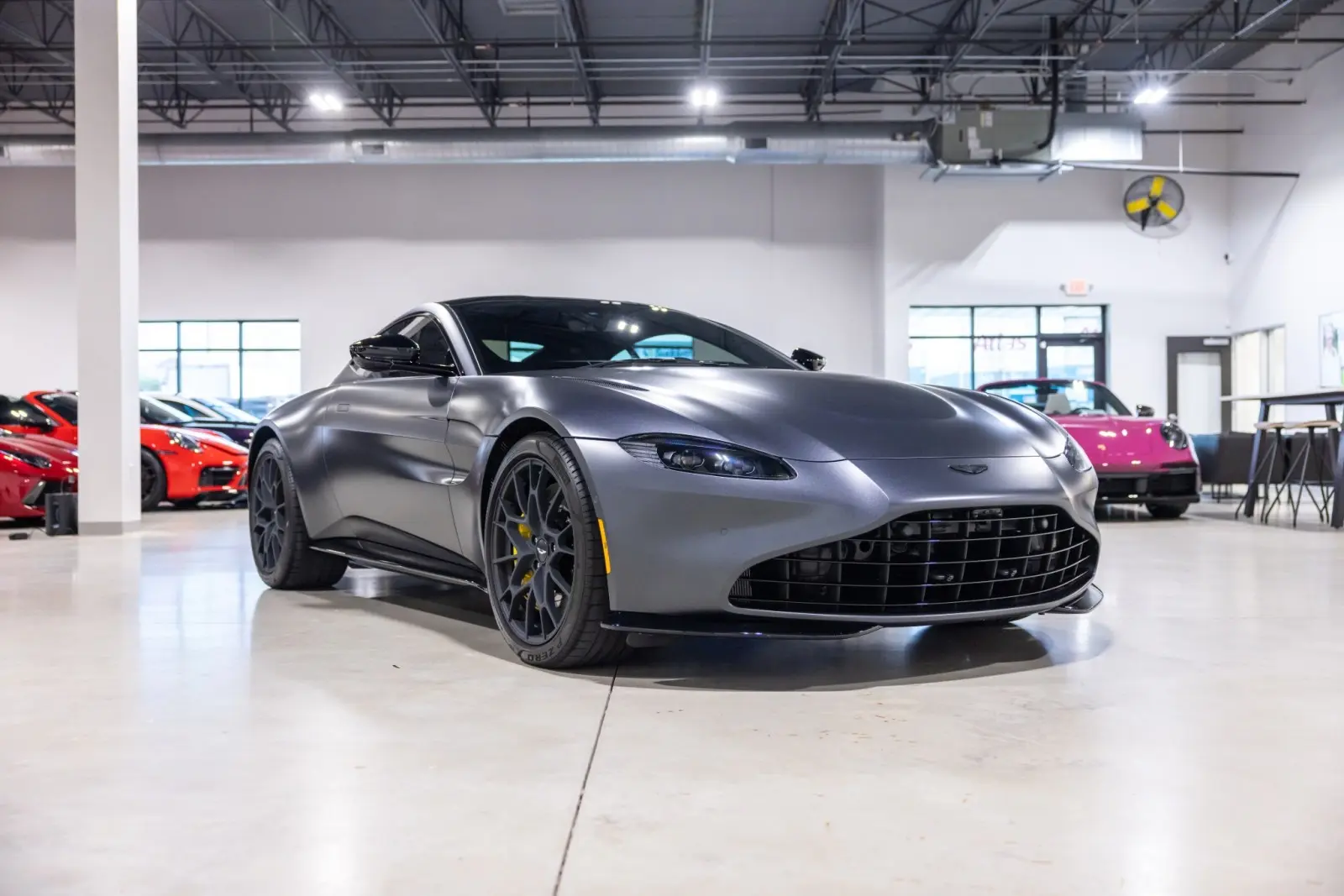 2022 Aston Martin Vantage F1 photo 3