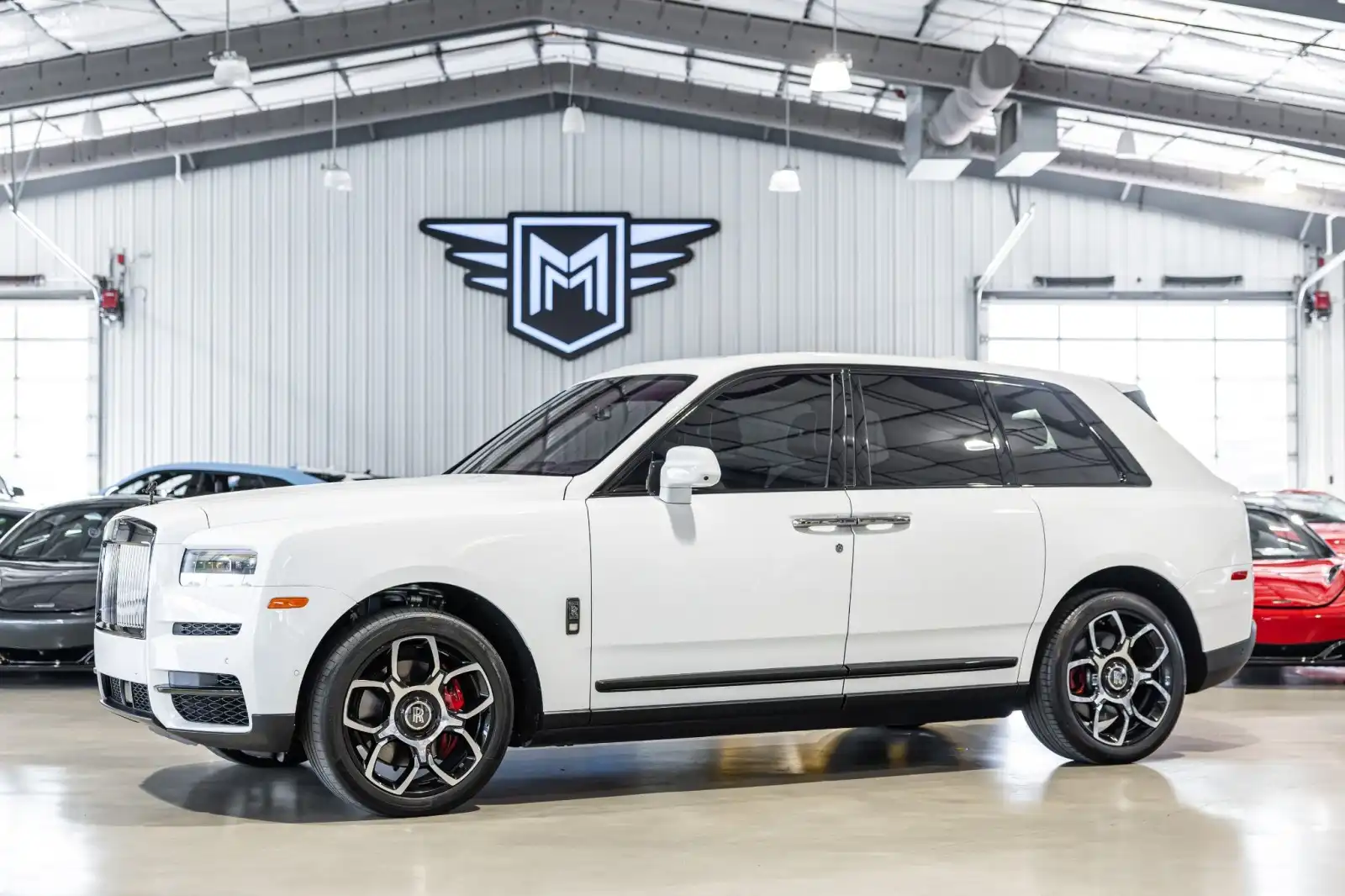 2022 Rolls-Royce Cullinan Black Badge's photo