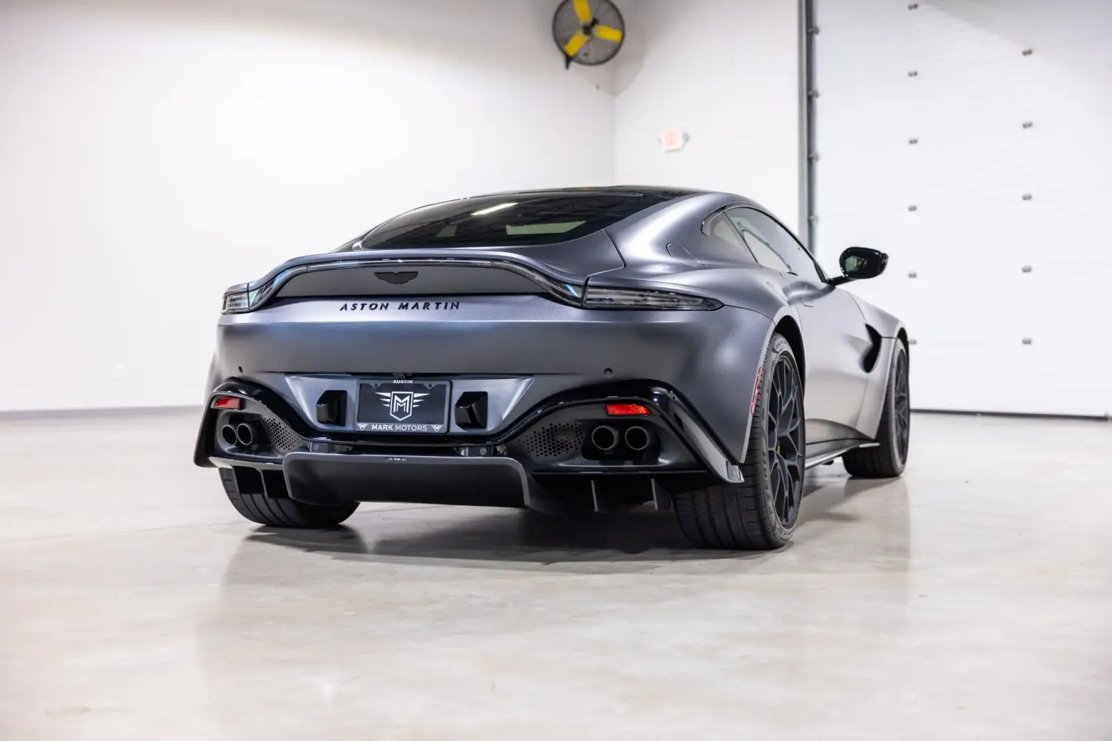 2022 Aston Martin Vantage F1 photo 4
