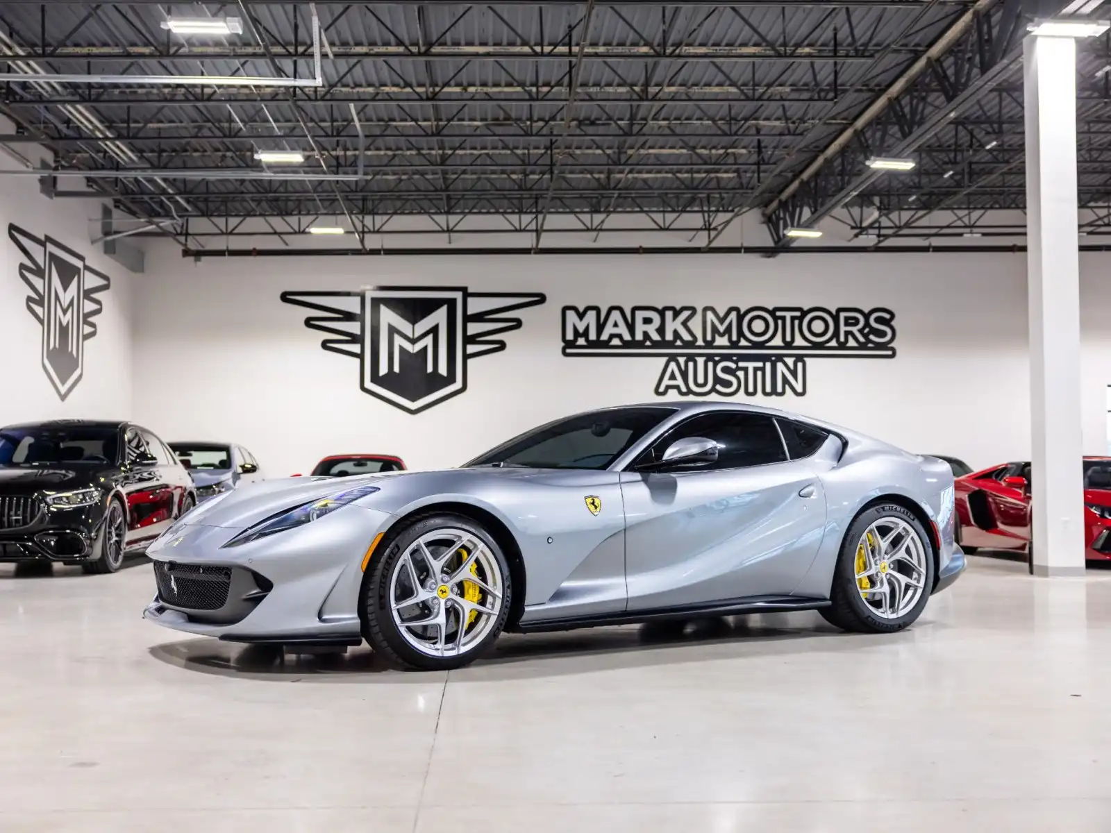 2019 Ferrari 812 Base's photo