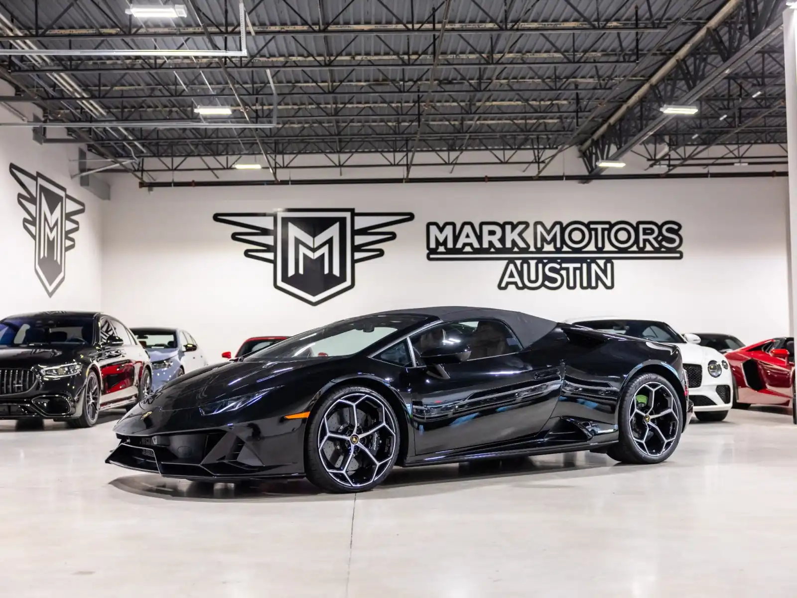 2023 Lamborghini Huracan EVO Spyder AWD's photo
