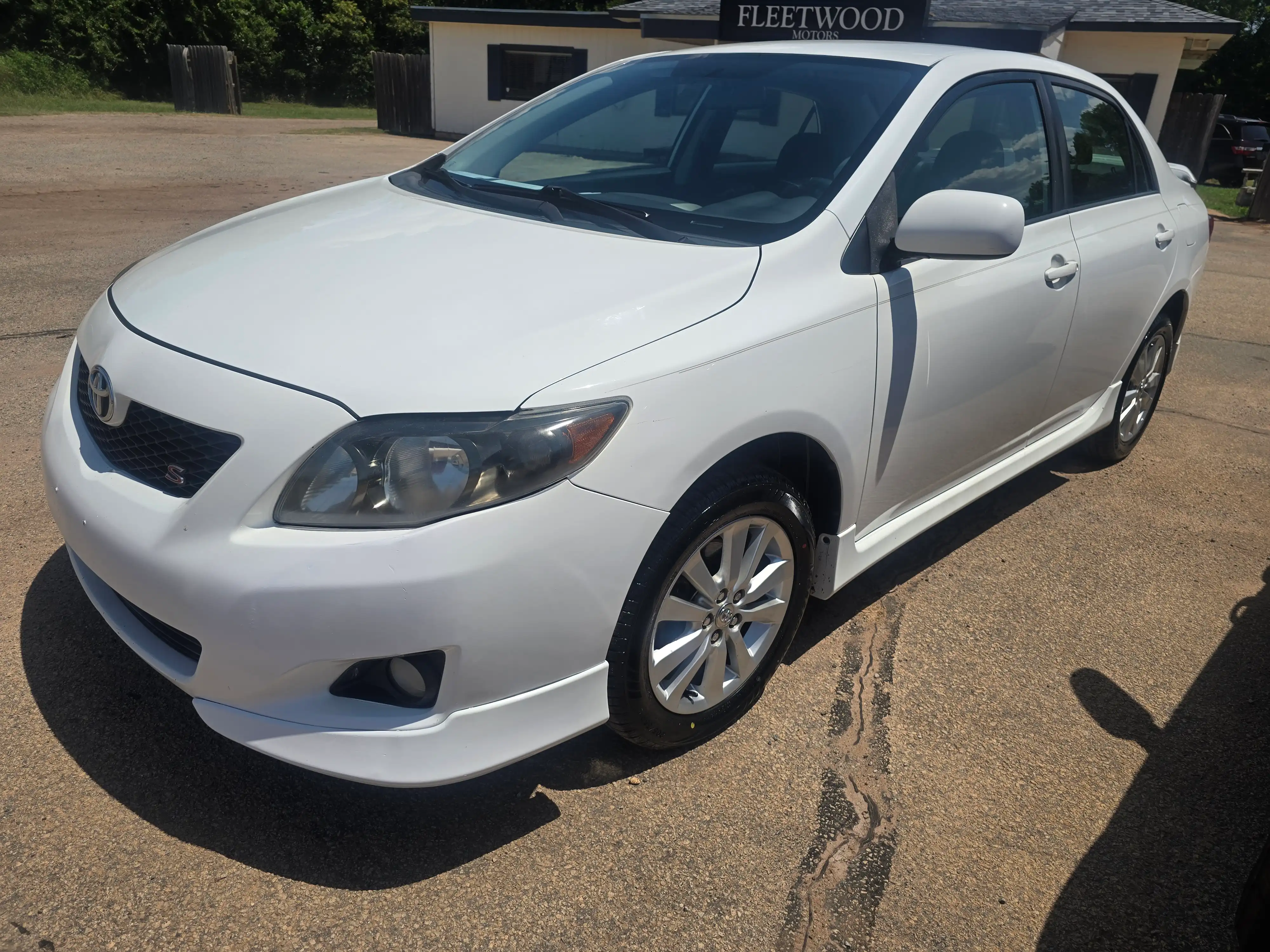 2009 Toyota Corolla's photo