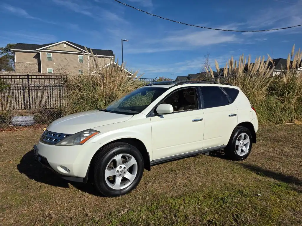 2005 Nissan Murano SL FWD's photo