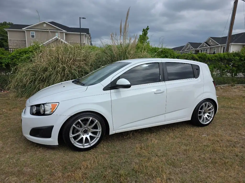 2013 Chevrolet Sonic LT Auto 5dr's photo