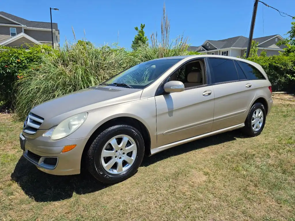 2006 Mercedes-Benz R-Class R350's photo