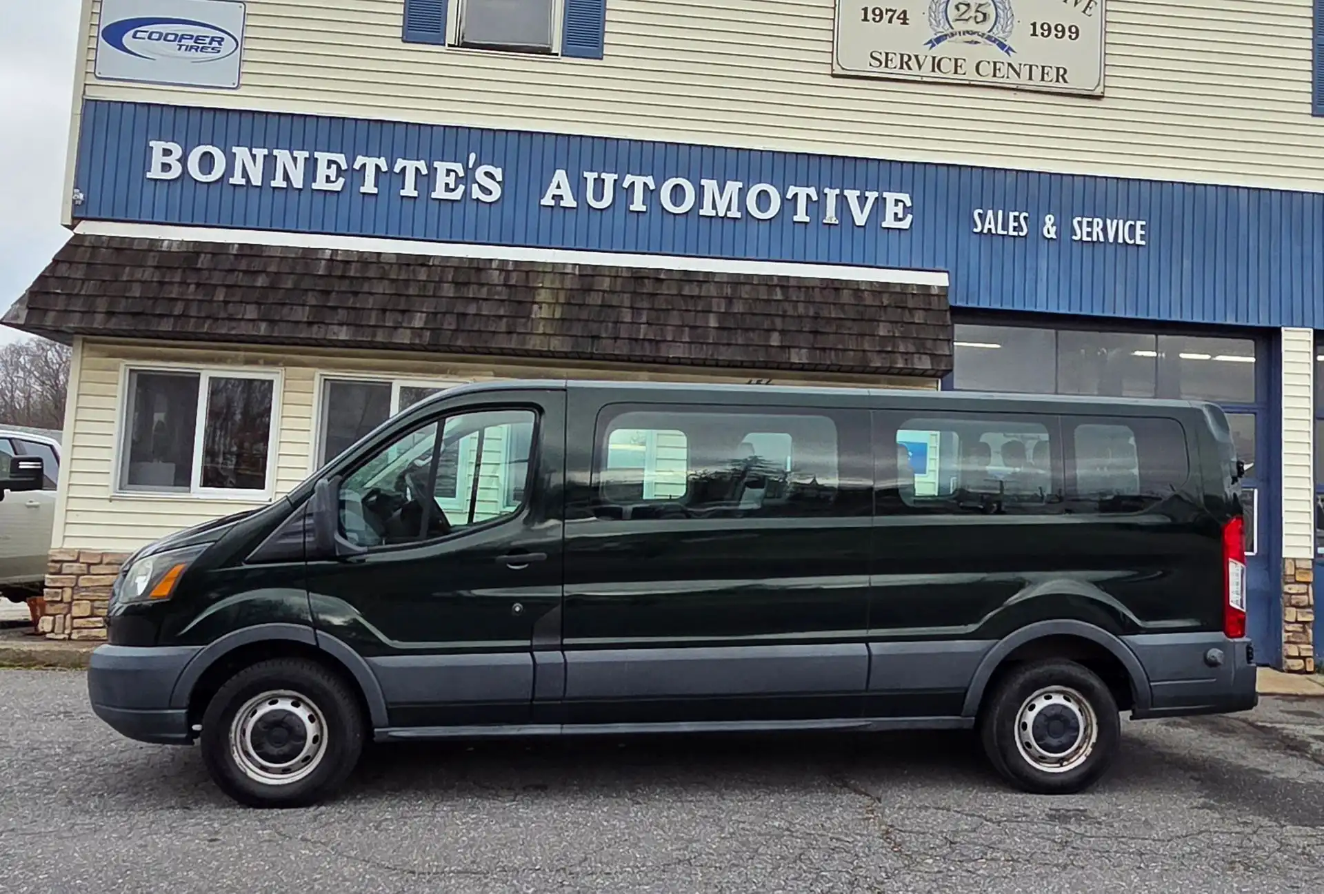 2015 Ford Transit 350 XLT Wagon Low Roof 60/40 Pass. 148WB's photo