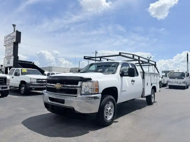 2013 Chevrolet Silverado HD Work Truck Extended Cab SWB's photo