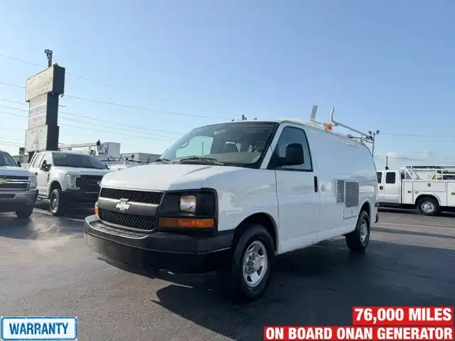 2008 Chevrolet Express 3500 HD's photo