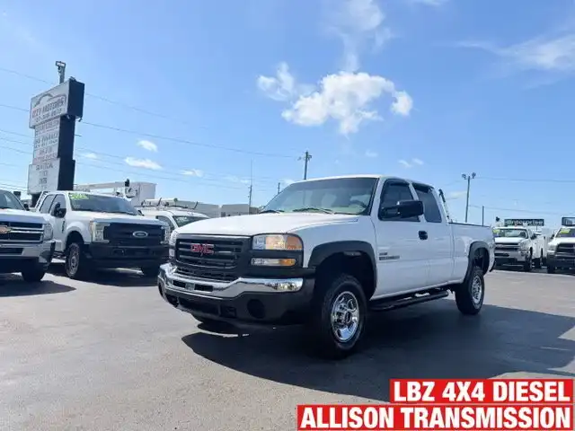2006 GMC Sierra SLT 4WD Extended Cab SWB's photo