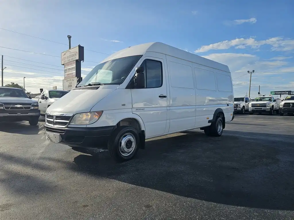 2005 Dodge Sprinter's photo