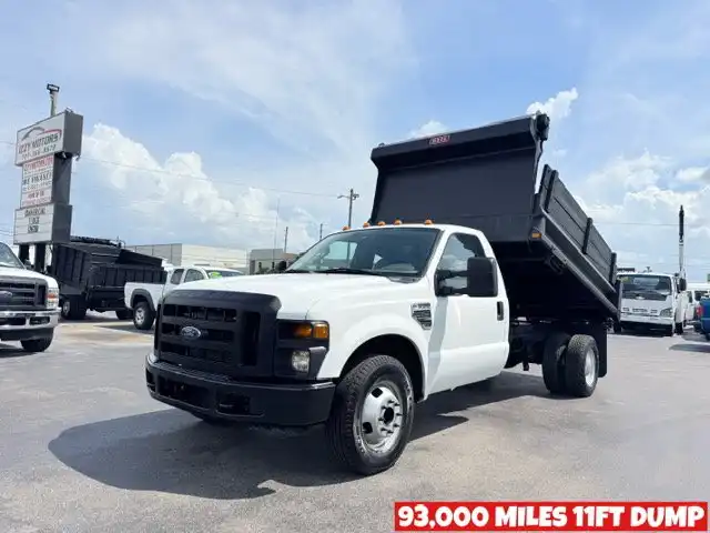 2008 Ford F-350 XL Regular Cab DRW 165 in's photo