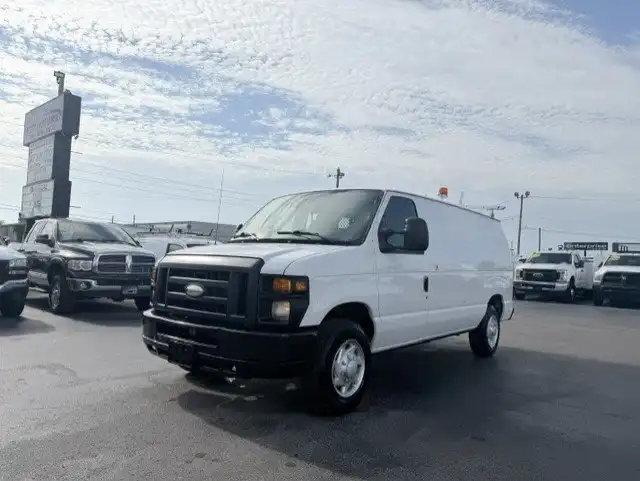 2014 Ford E-Series E-150 Van's photo