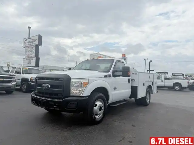 2013 Ford F-350 XL Regular Cab 141-In DRW's photo