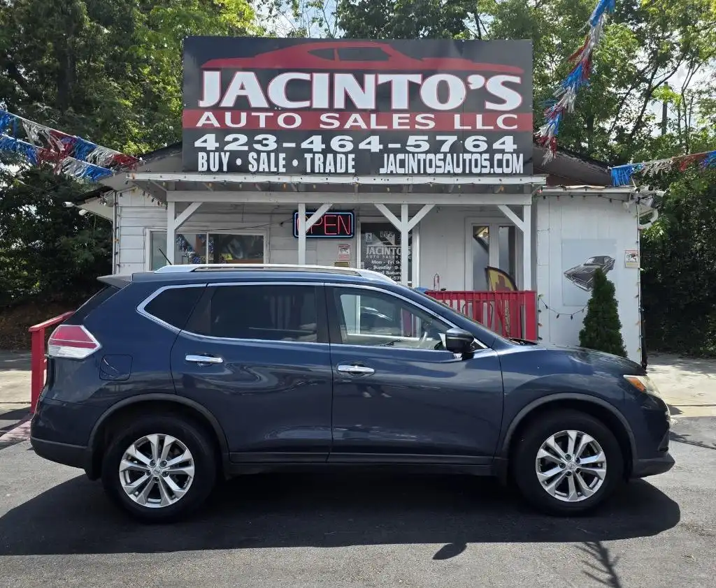 2015 Nissan Rogue SV AWD's photo