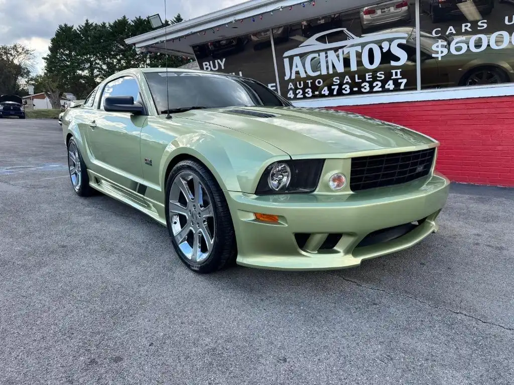 2006 Ford Mustang GT Premium's photo