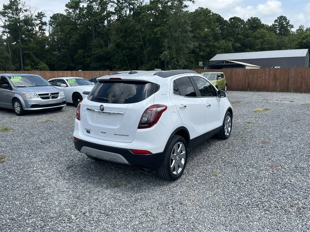2018 Buick Encore Essence photo 5