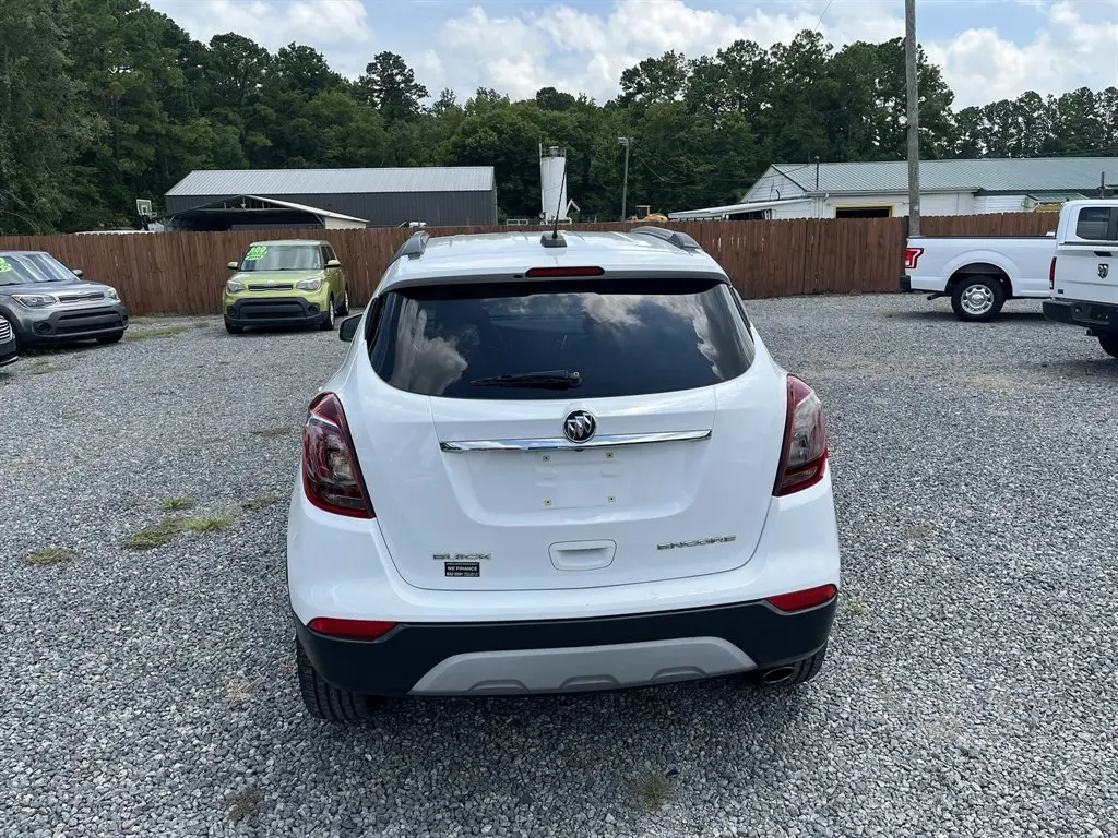 2018 Buick Encore Essence photo 4