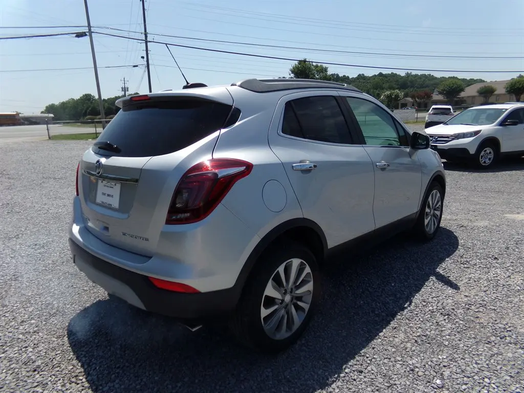 2017 Buick Encore Preferred photo 3