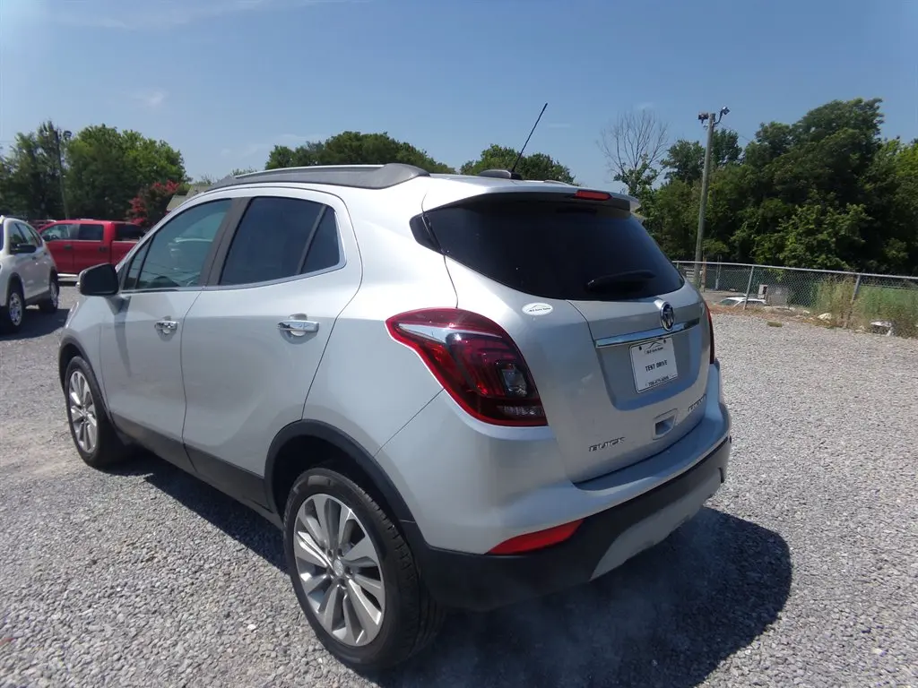 2017 Buick Encore Preferred photo 5
