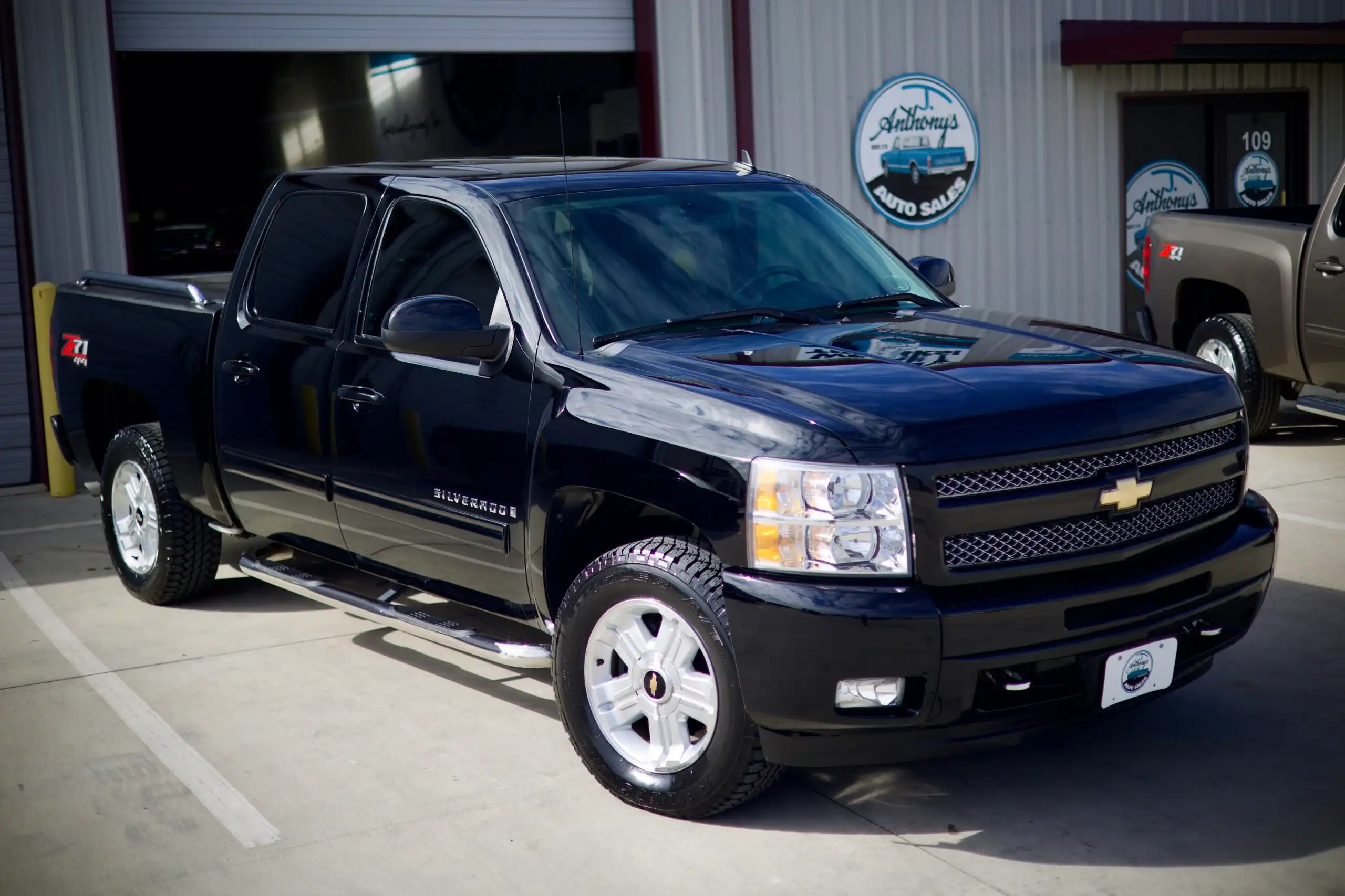 2009 Chevrolet Silverado 1500 LTZ 4X4 Crew Cab's photo