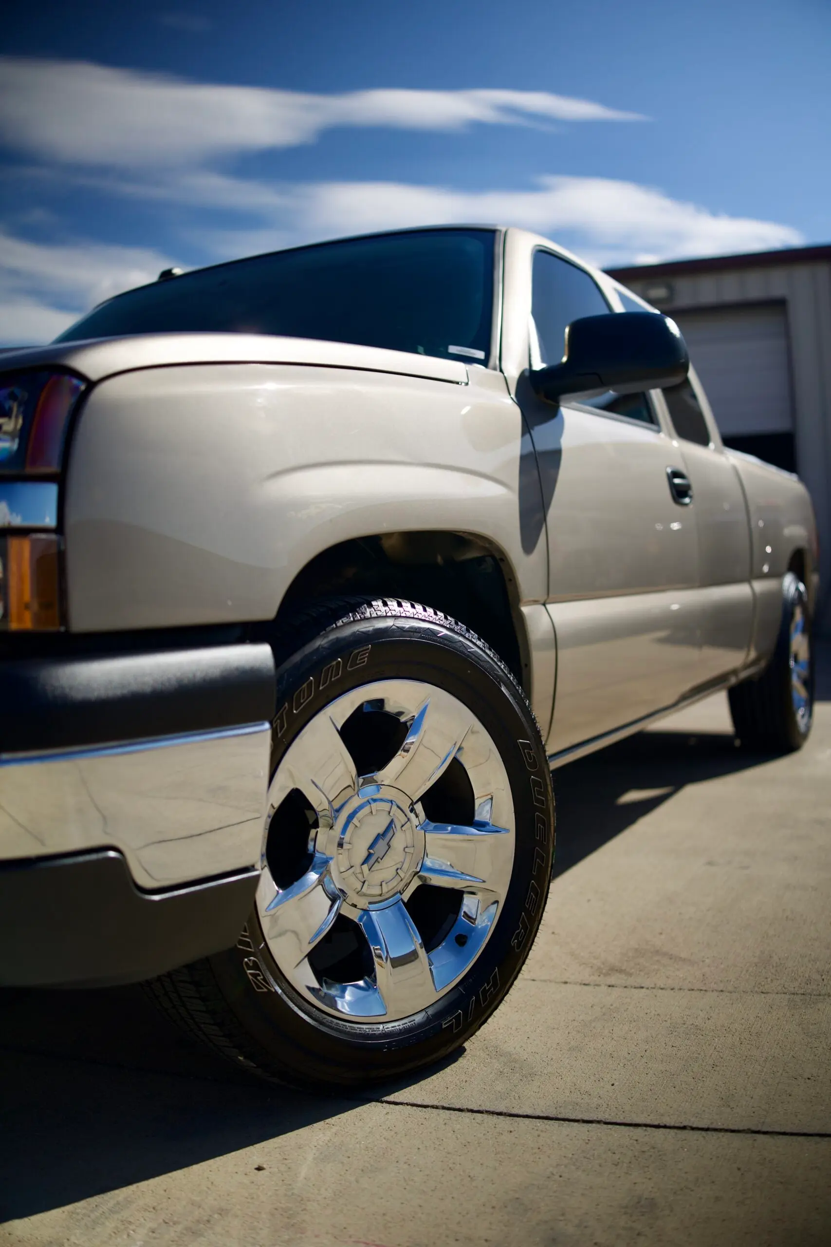 2004 Chevrolet Silverado 1500 LS Extended Cab SWB photo 4