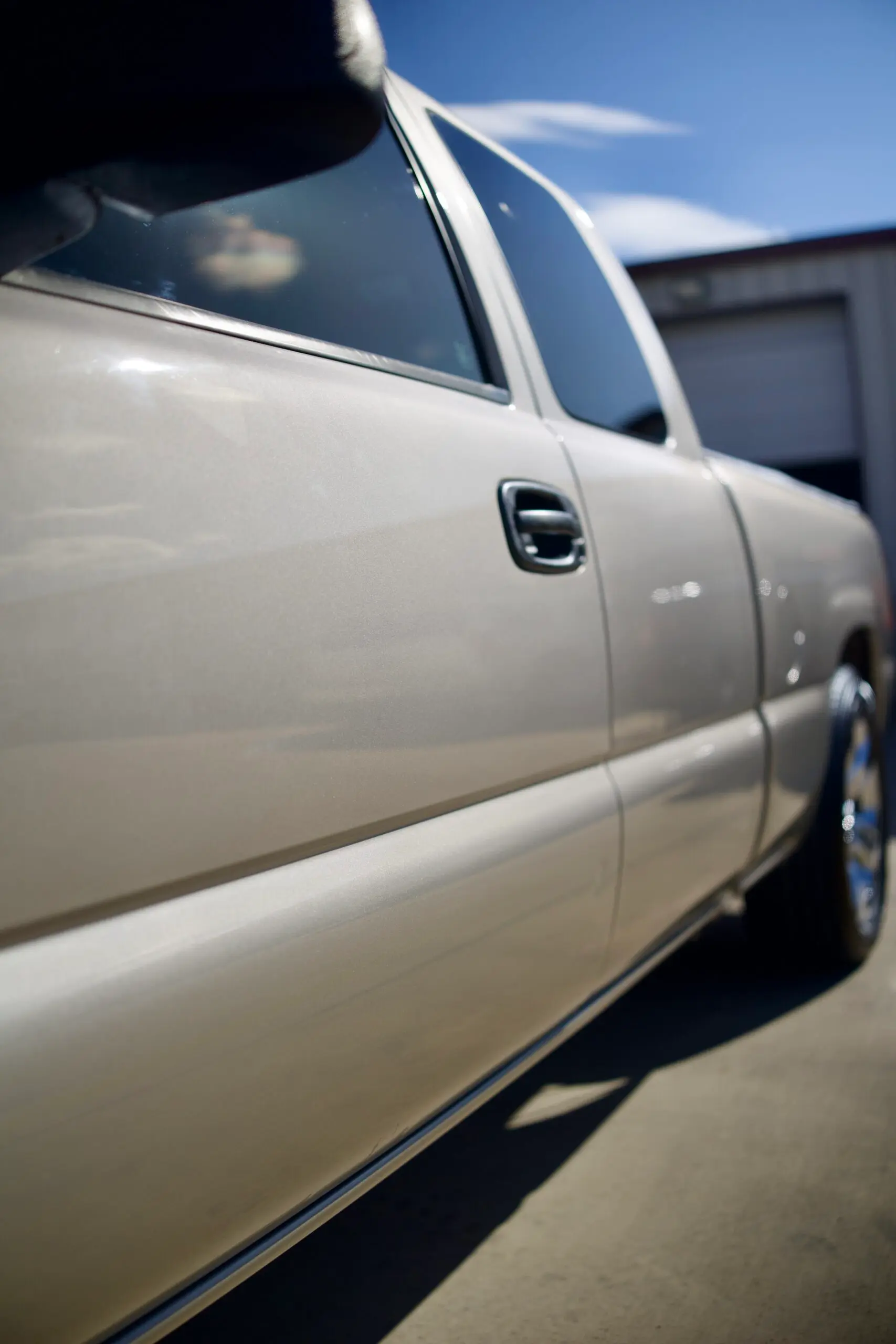 2004 Chevrolet Silverado 1500 LS Extended Cab SWB photo 5
