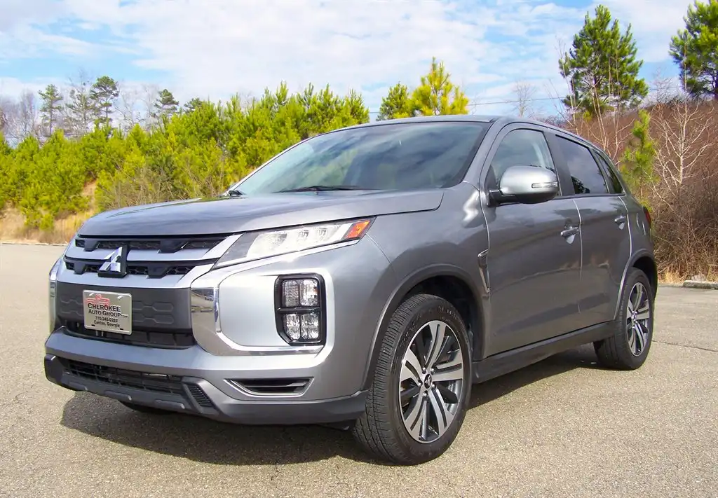 2021 Mitsubishi Outlander Sport 2.0 SE AWC CVT's photo