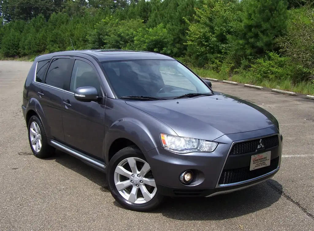 2010 Mitsubishi Outlander GT 4WD's photo