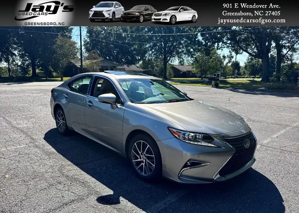 2017 Lexus ES 350 350's photo